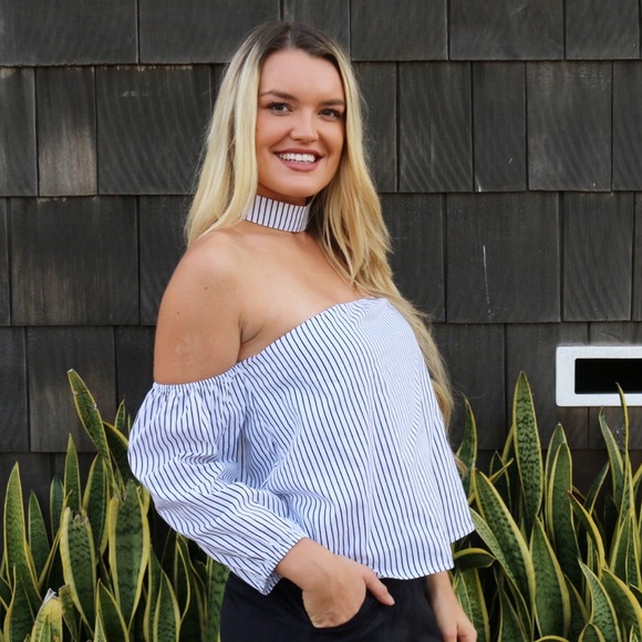 white striped choker top - Picture 3 of 5